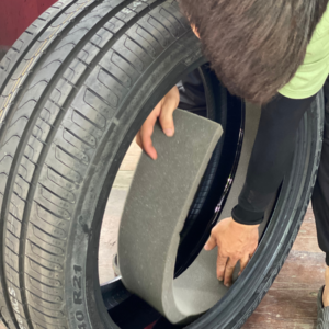 Lốp chống đinh tự vá Pirelli Scorpion Verde 275/40R21 dành cho Vinfast VF9, Volvo XC90,... hiệu quả chống đinh tự vá dưới 6 ly, hạn chế nổ lốp đột ngột,...