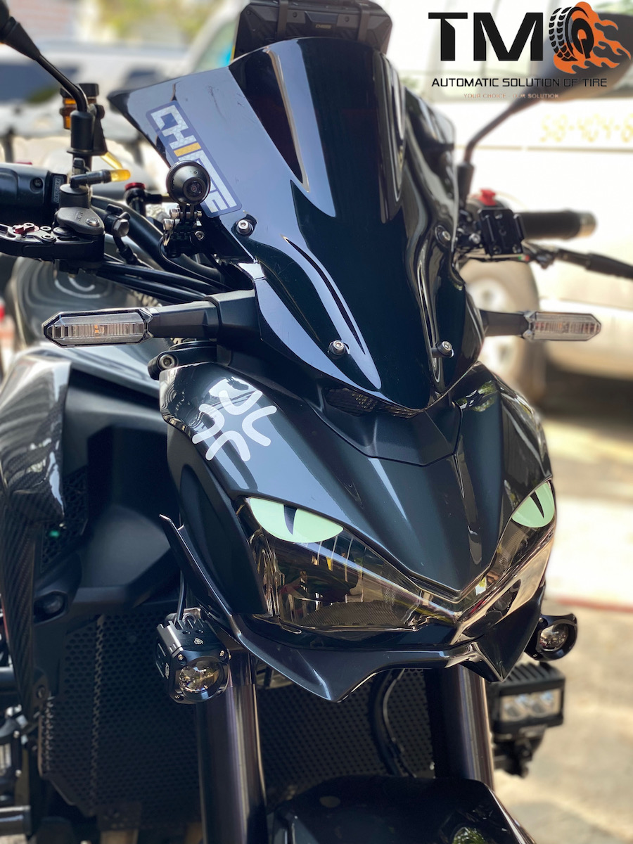 tráng lốp chống đinh z900