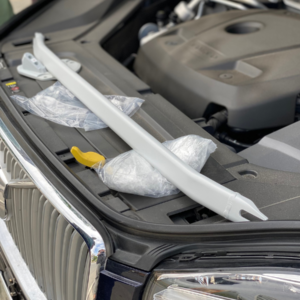 Thanh Giằng Động Cơ Polestar Engineered Ohlins cho Volvo XC60 cải thiện đáng kể khả năng xử lý và độ ổn định của xe, đặc biệt là khi vào cua,...