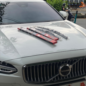 Gạt mưa ceramic - lựa chọn tối ưu dành cho mọi loại xe Volvo XC60, XC90,... Lưỡi gạt có phủ sẵn ceramic chống mài mòn kính, hạn chế nhảy gạt, bảo hành 2 năm