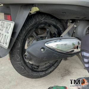 Lốp chống đinh công nghệ tự vá tiên tiến cho Honda Grande giúp bạn an toàn, an tâm di chuyển mọi cung đường, không lo đinh tặc,...