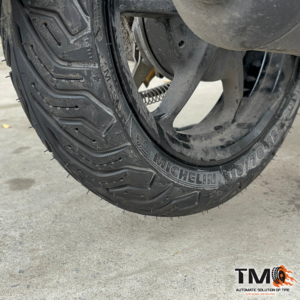 Lốp chống đinh công nghệ tự vá tiên tiến cho Honda Grande giúp bạn an toàn, an tâm di chuyển mọi cung đường, không lo đinh tặc,...